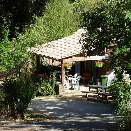Relais Des Brison Hotell Beaumont  Exteriör bild